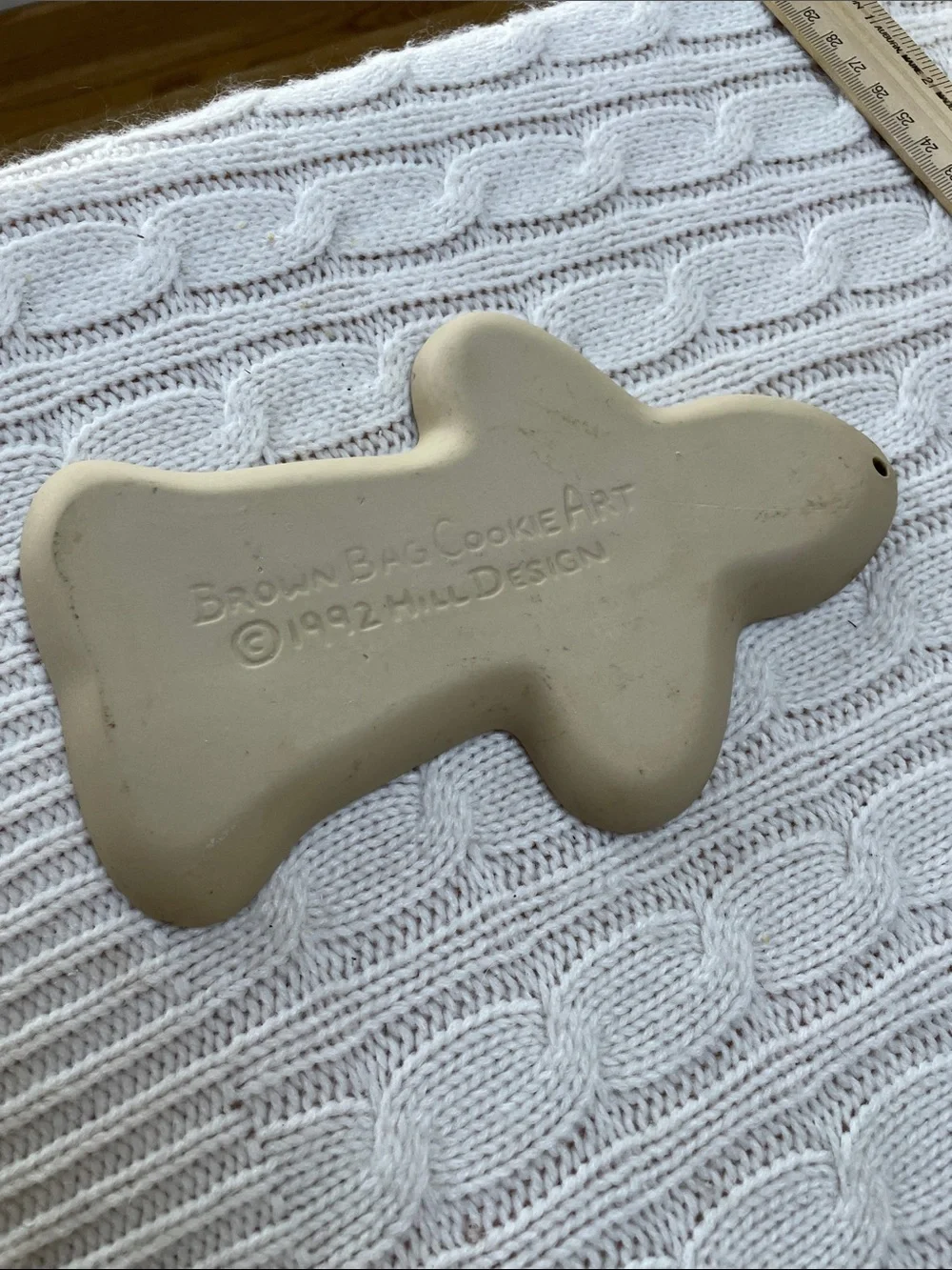 VTG 1992 Brown Bag Cookie Art Gingerbread Mold - Beige